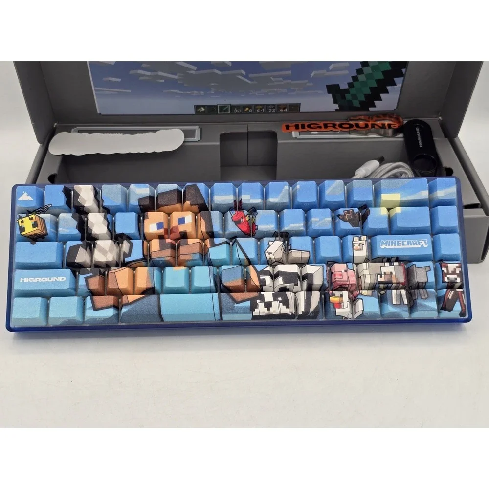 Minecraft Hi ground Keyboard, Gaming Keyboard - USED ONE TIME - Complete